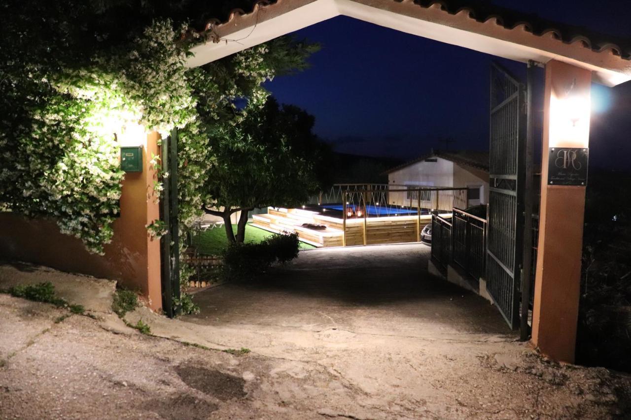Maria Papada's Traditional Villa *